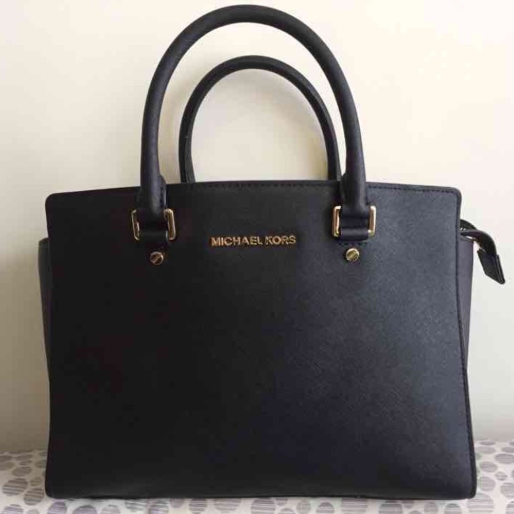 Michael Kors Medium Selma Satchel